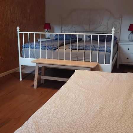 Apartamenty Stonehenge Sosnowiec Oda fotoğraf